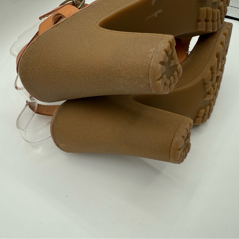 Chinese Laundry Elegant Tan Strappy Heels Size 6 - Picture 9 of 10